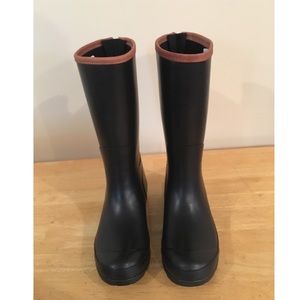 Tall Sperry Rainboots